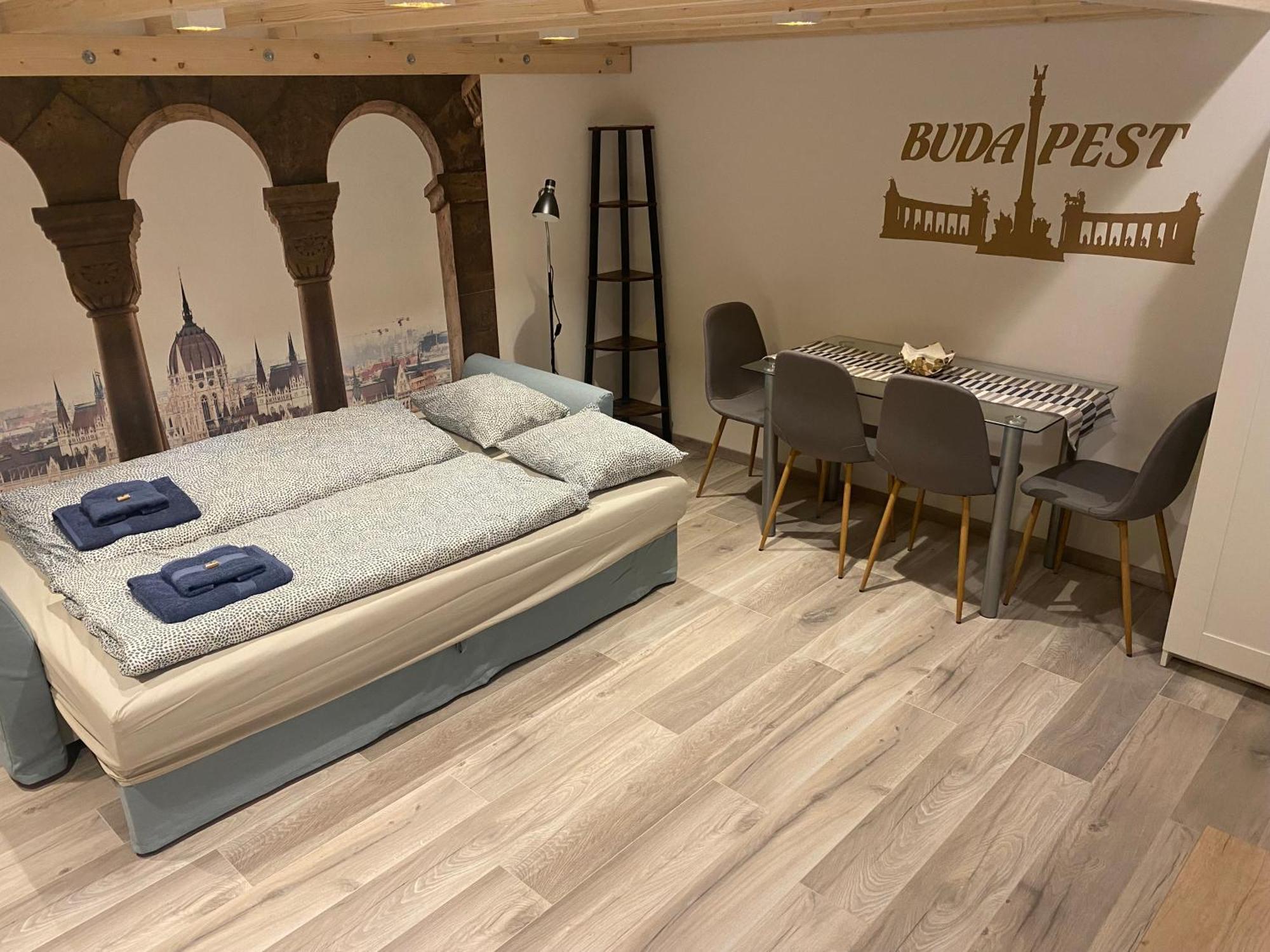 Amazing Kazinczy Flat No. 1 Budapest Bagian luar foto