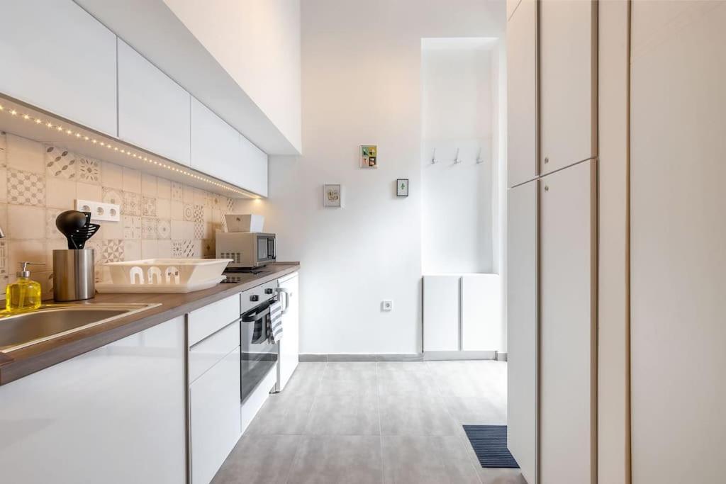 Amazing Kazinczy Flat No. 1 Budapest Bagian luar foto