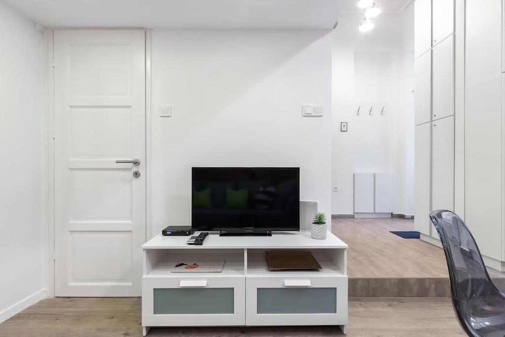 Amazing Kazinczy Flat No. 1 Budapest Bagian luar foto