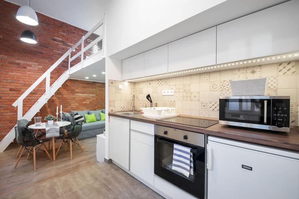 Amazing Kazinczy Flat No. 1 Budapest Bagian luar foto
